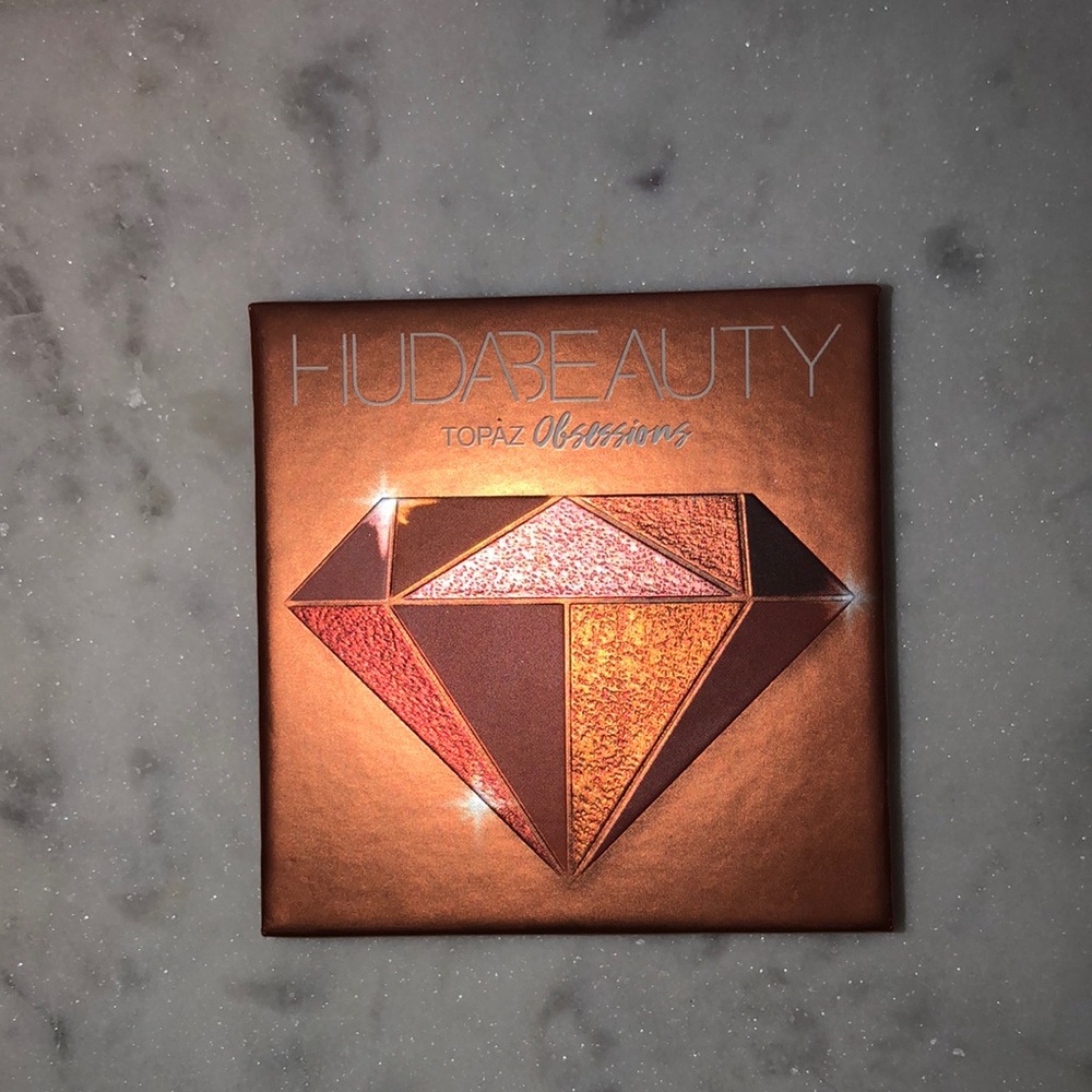 Brand new HUDABEAUTY pallet. “Topaz Obsessions”